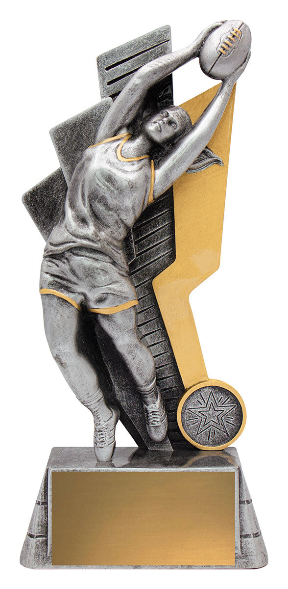 Harrier - Female 235mm