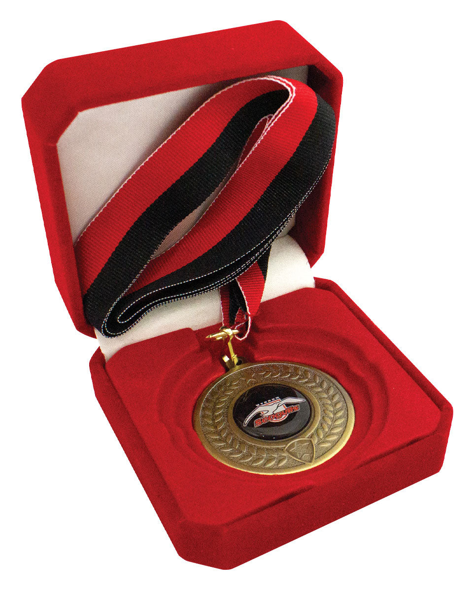 Crown Medal Box Red 90mm