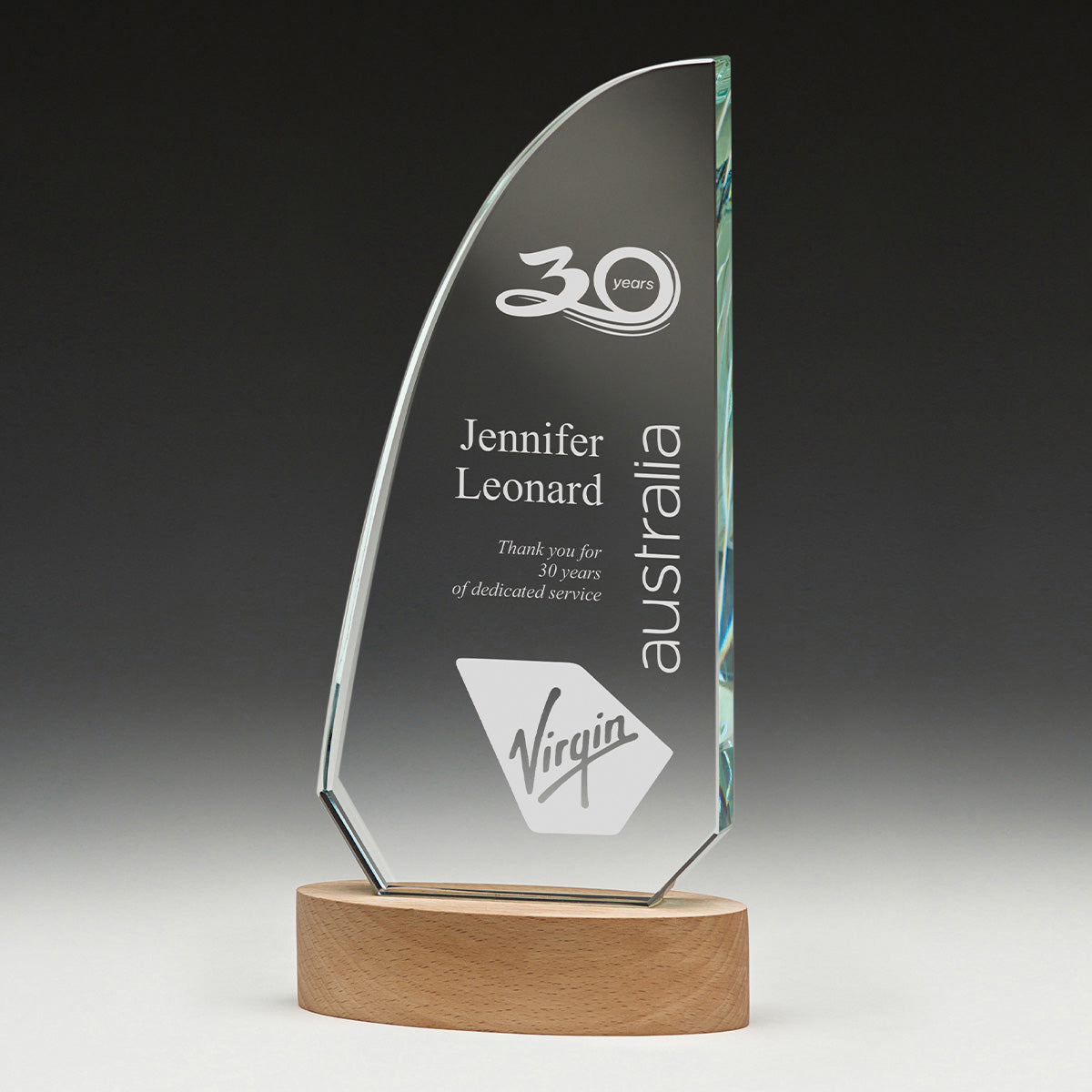 Corvette Award 245mm